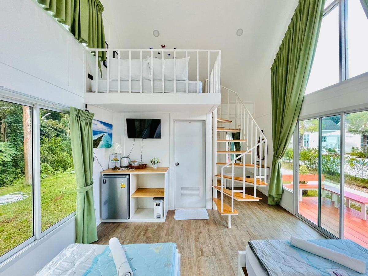 Хостел Thirty Tree Garden House Чумпхон Екстер'єр фото